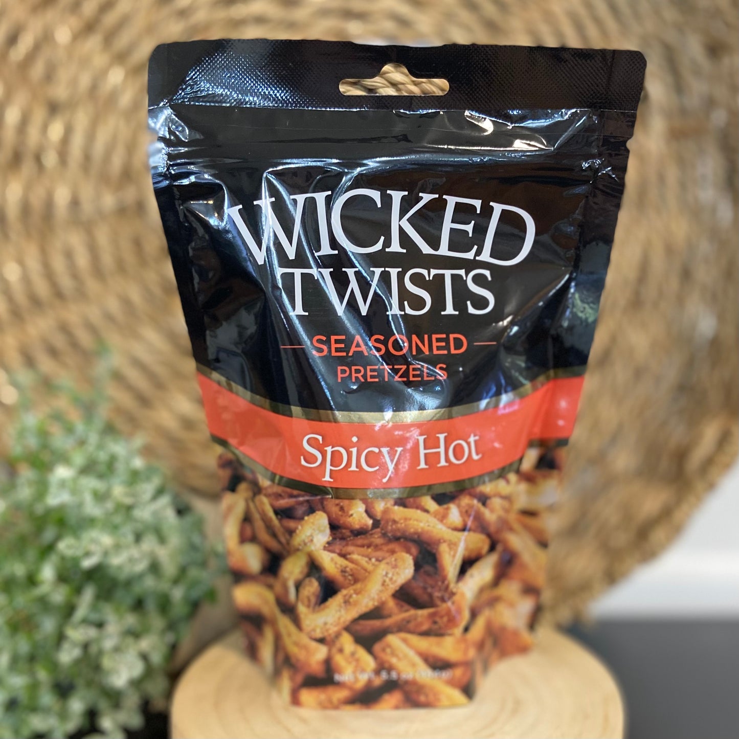 Wicked Twists Seasoned Pretzels ~ Spicy