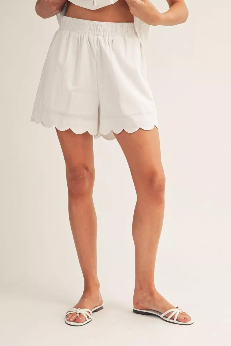 Scalloped Short