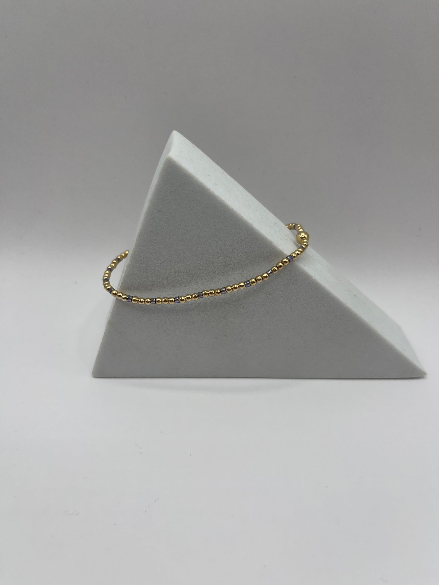enewton Hope Sincerity Bracelet Taupe with a Twist