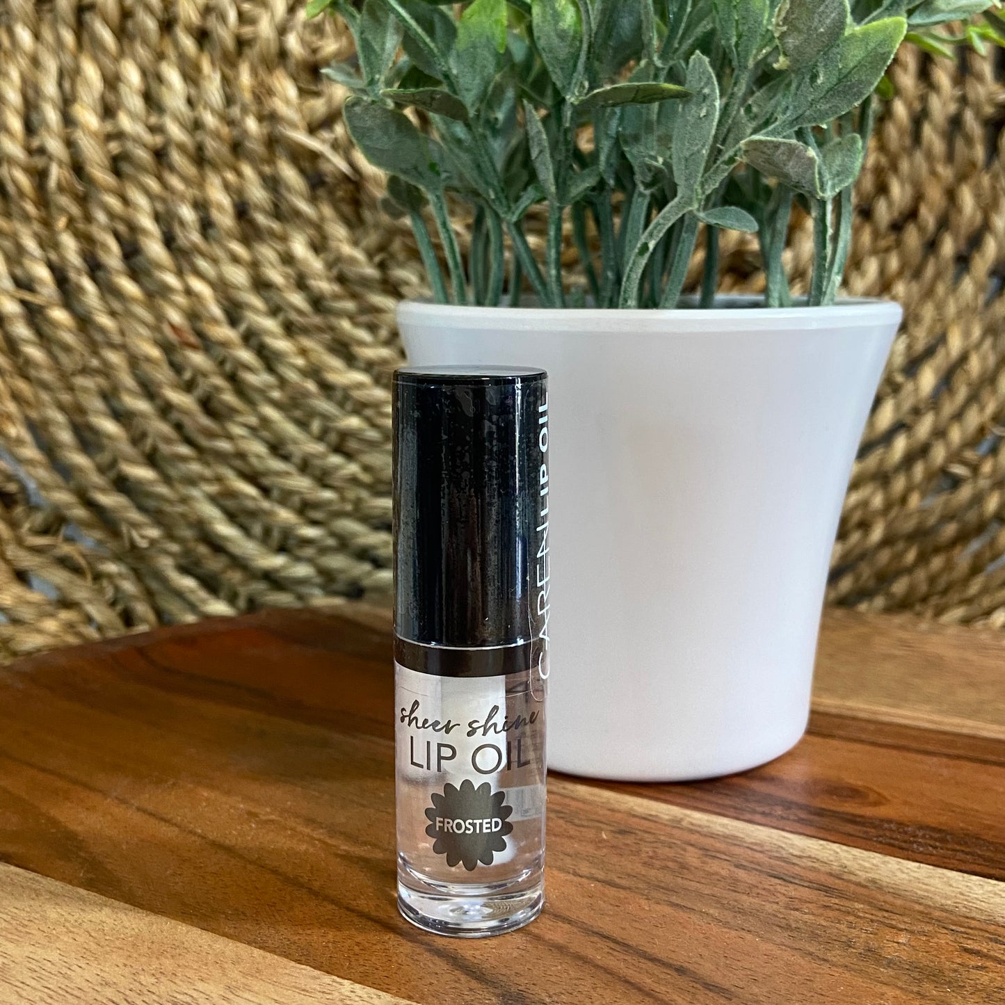 Caren Lip Oil