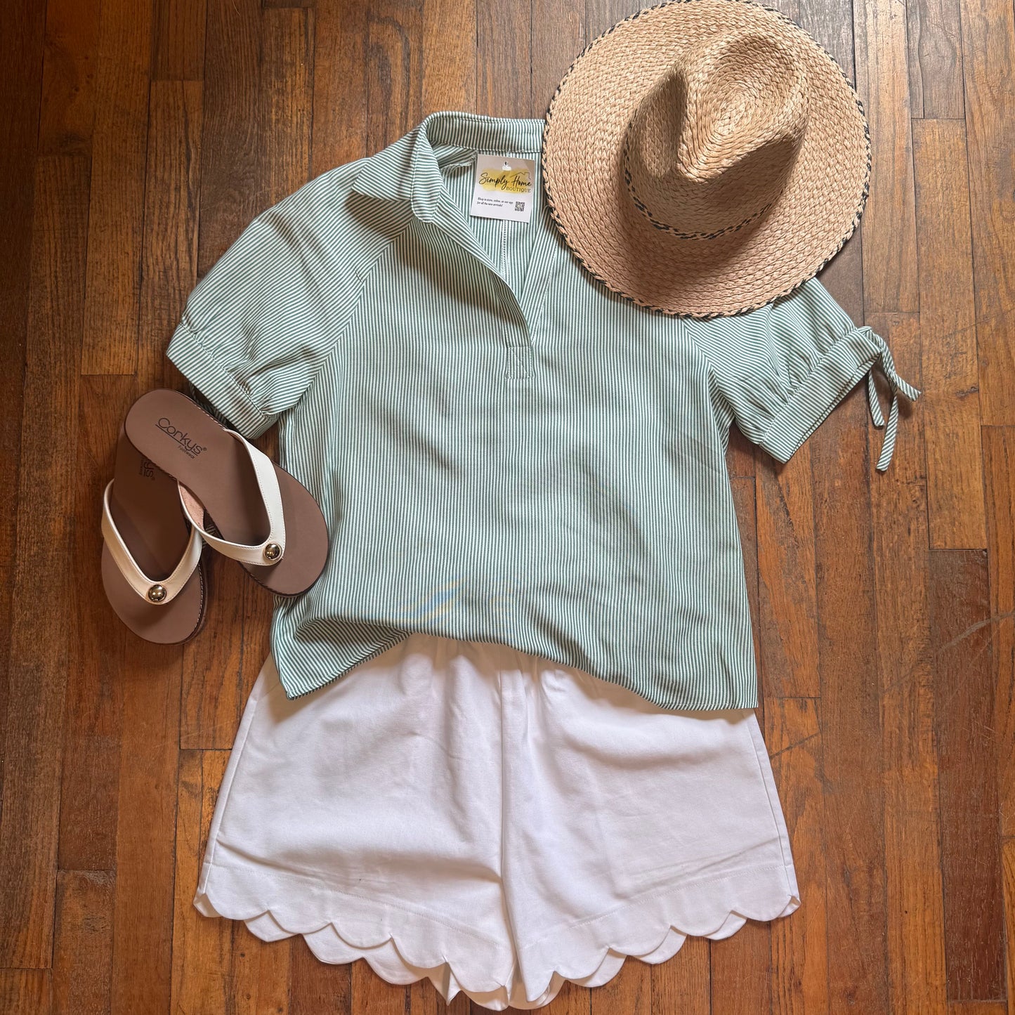 Scalloped Short