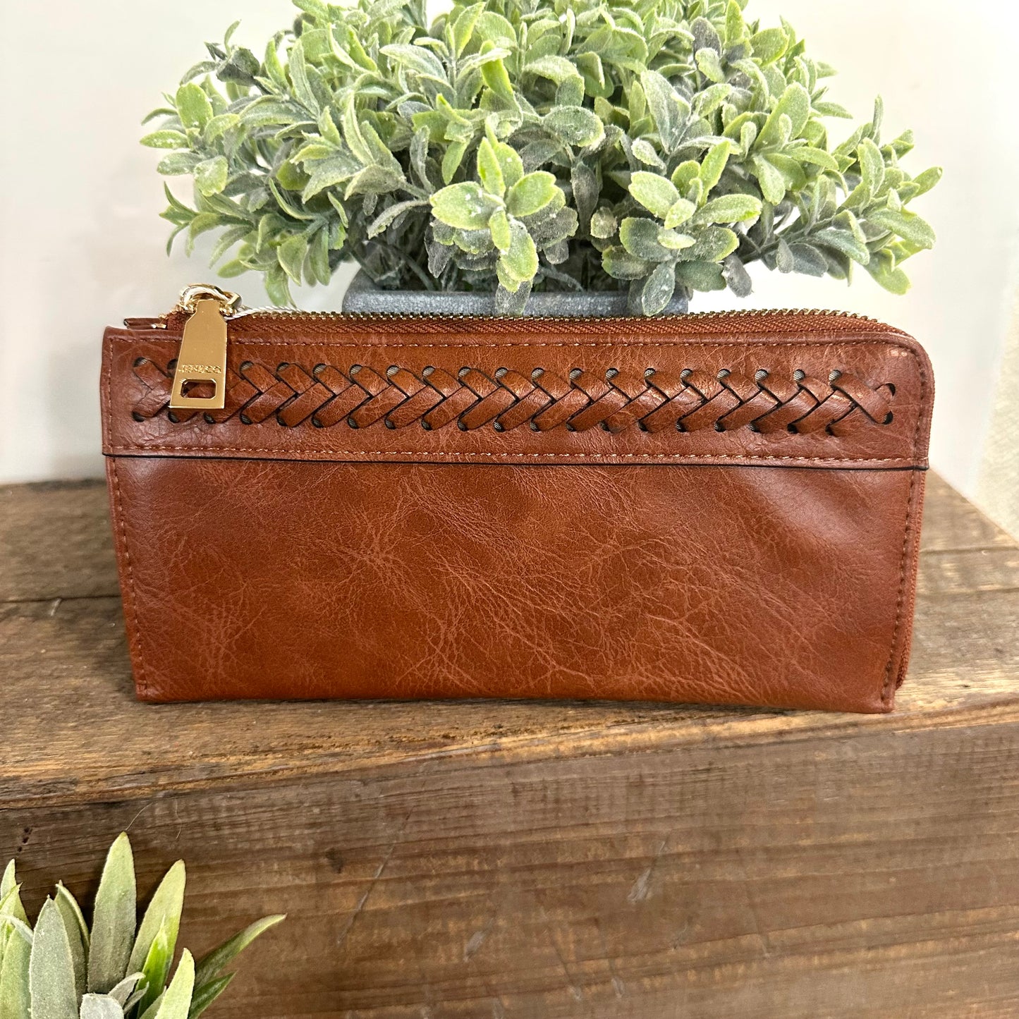 Jen & Co Gia Braided Wallet