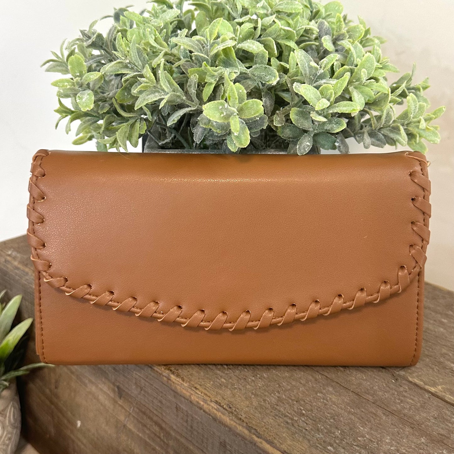 Jen & Co Kyle Crossbody Wallet