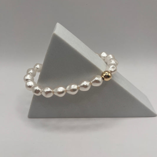 enewton Extends Classic Admire Pearl Bracelet