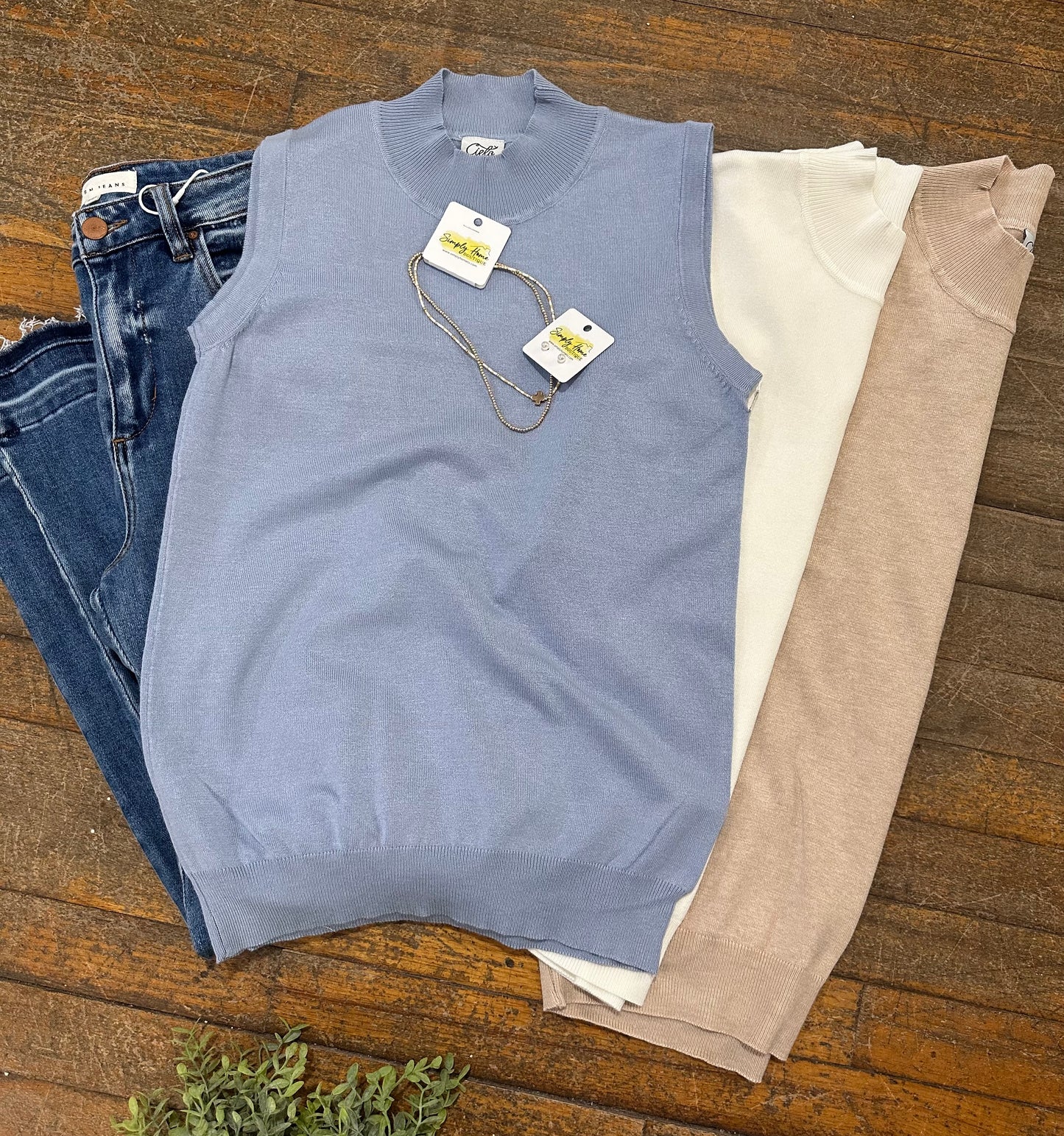Mock Neck Sleeveless Sweater